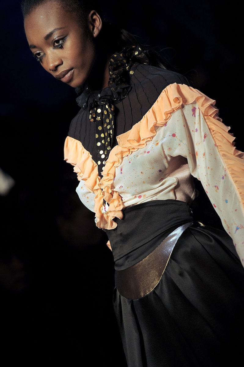 2009年3月9日讯,巴黎,09 巴黎时装周(秋冬).tsumori chisato 品牌秀场