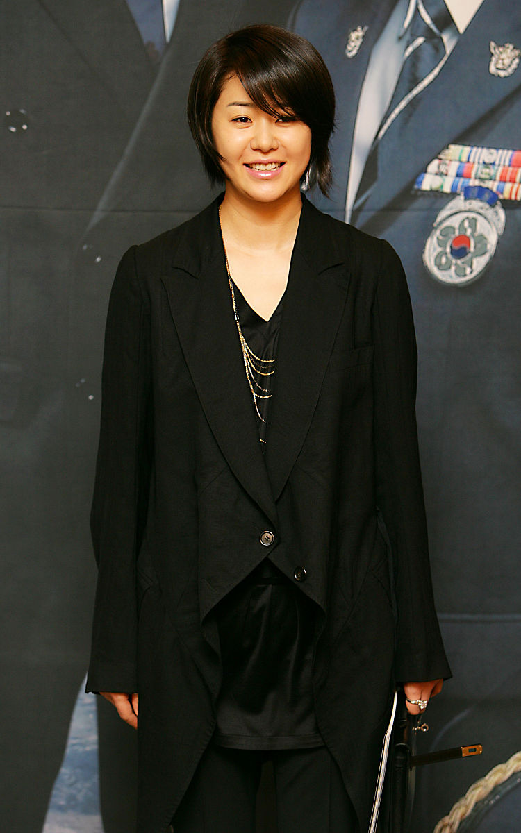 2007年3月6日,首尔,mbc电视台周一,二电视剧《h.i.t》在首尔奖忠洞新