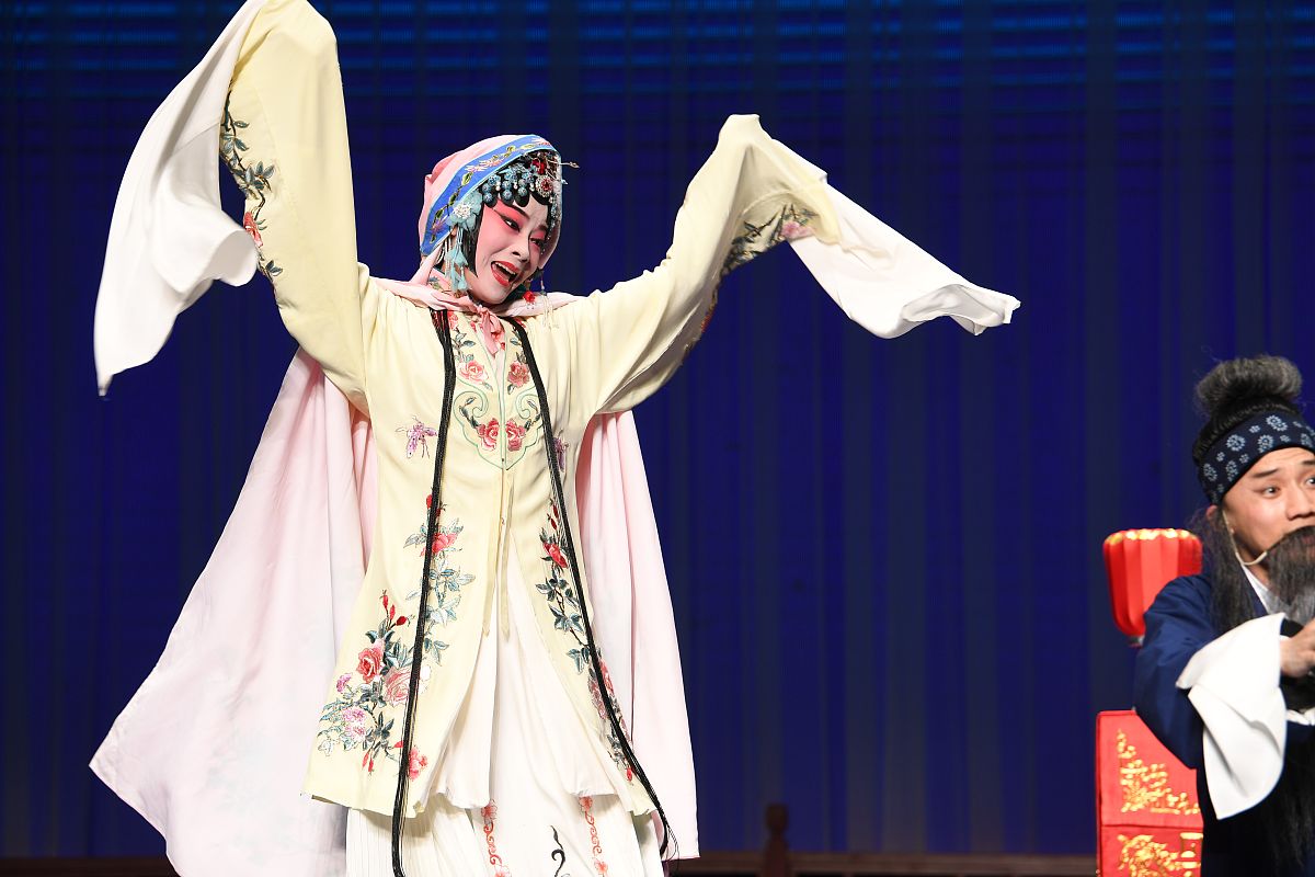2019年11月23日,江苏苏州,昆剧《贩马记》正在热演.昆剧《贩马记》