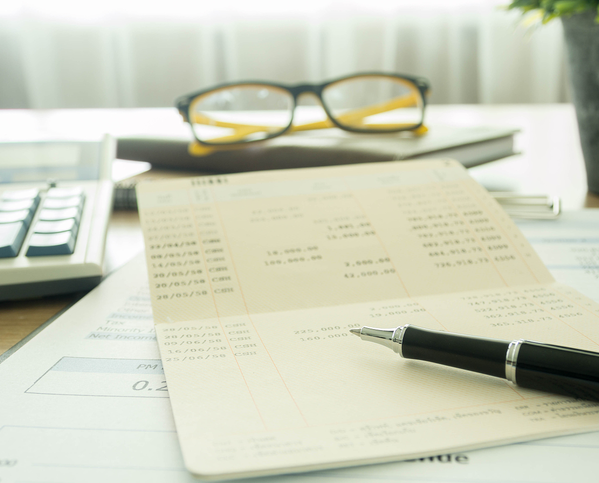 活动中2021级学生与2019级毕业生进行深入交流请教备赛方法、时间规划、专升本备考经验等等续写