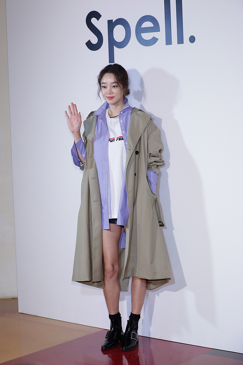 2017年2月16日,首尔,明星出席品牌发布会.***_***崔汝珍 seoul, south