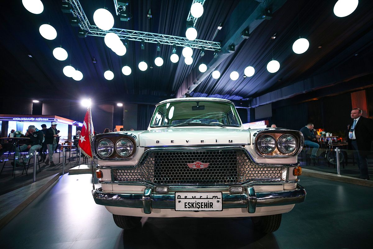 Unity 开发飞驰的货车游戏 - 软件工程实训项目