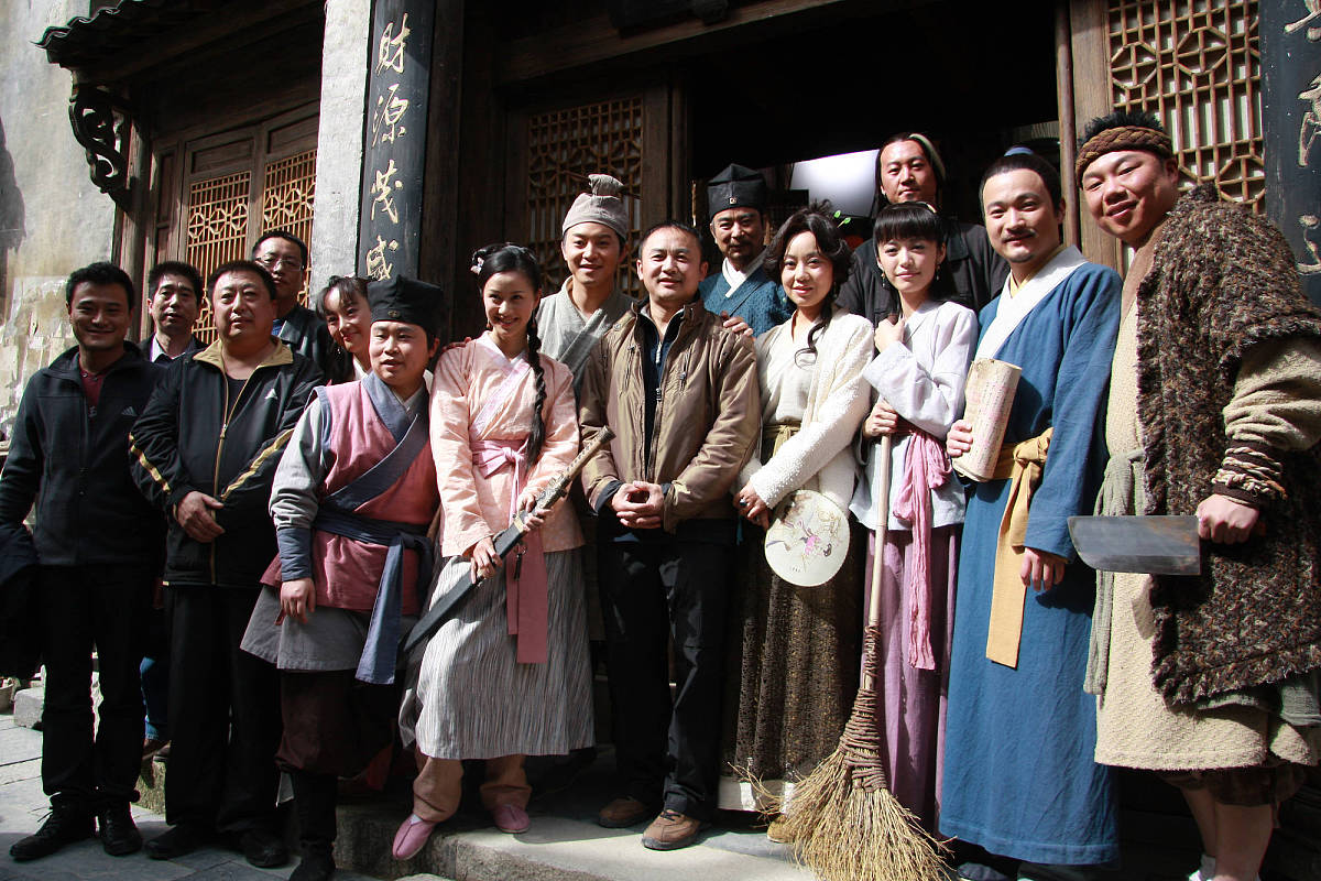 武林外传：经典情景喜剧，爆笑江湖故事 - 演员阵容、剧情介绍、获奖记录