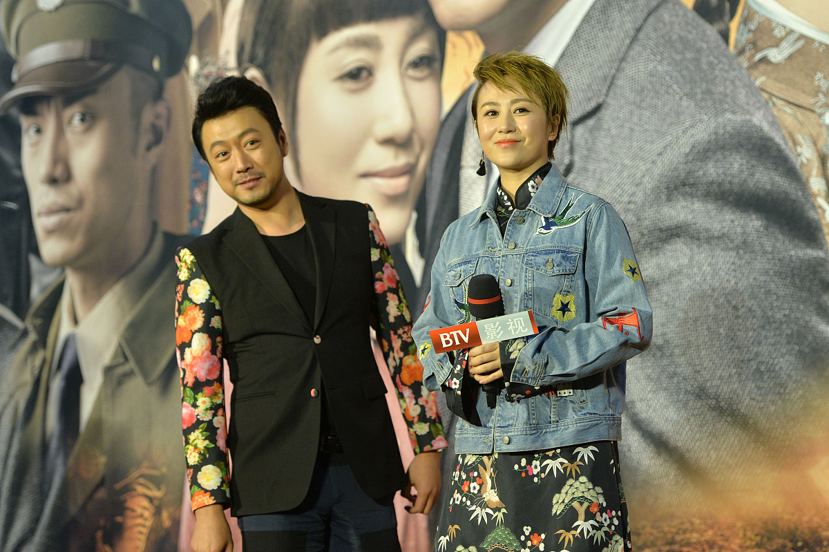2016年11月9日,北京,年代大戏《战金岭》剧主演出席开播发布会.***_**