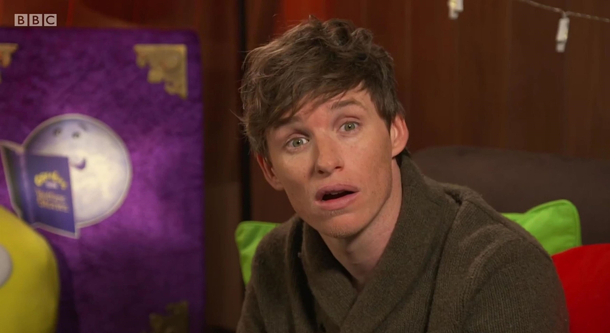 给我写一个谐音的哄睡小故事。字符控制在20个之内