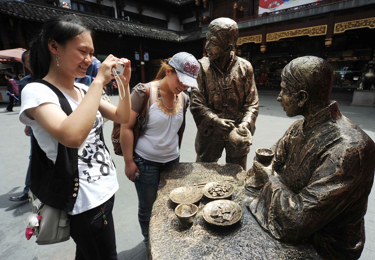 2011年9月6日,上海,作为今年上海旅游节和上海购物节系列活动,豫园中