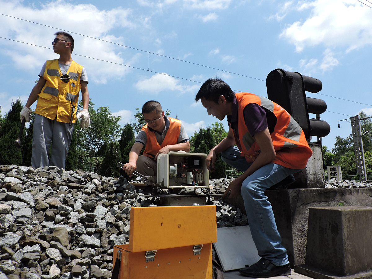 成都铁路工程学校工程测量专业