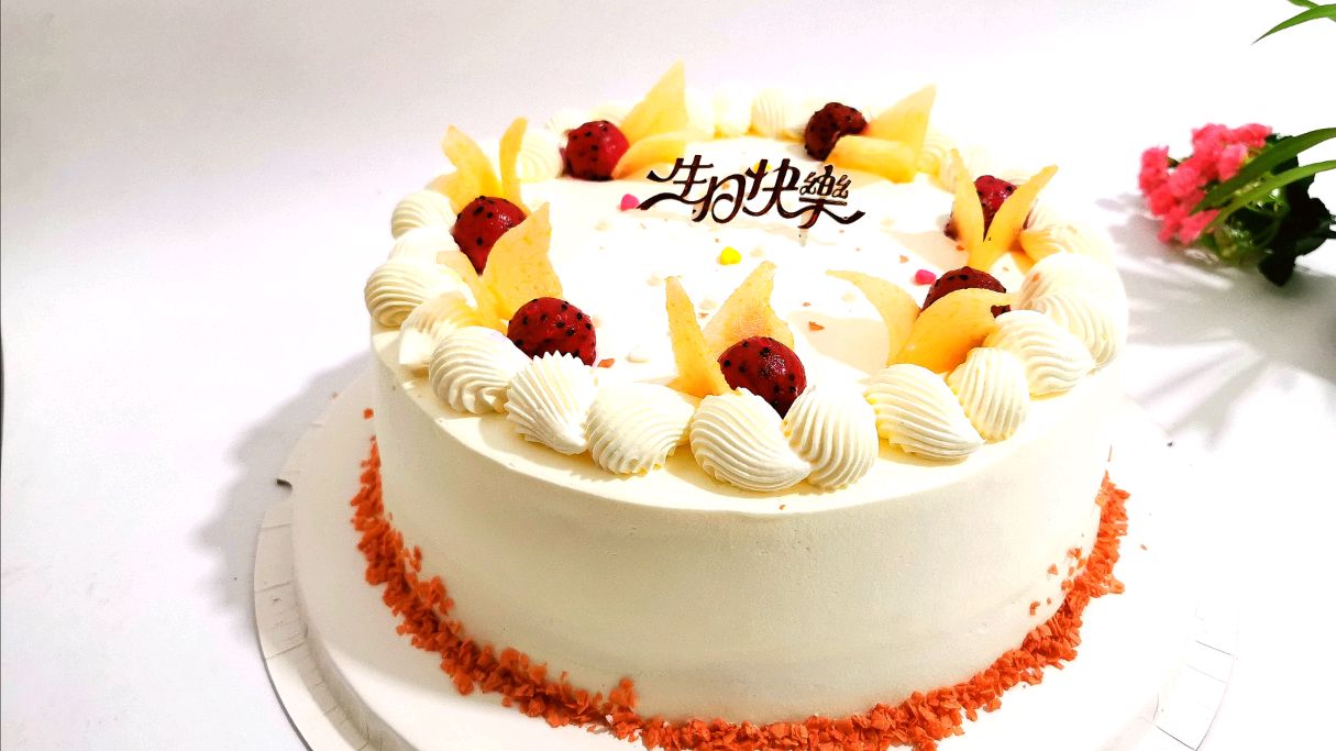 蛋糕店卖200多的生日蛋糕,在家自己做成本不到30,美味零添加