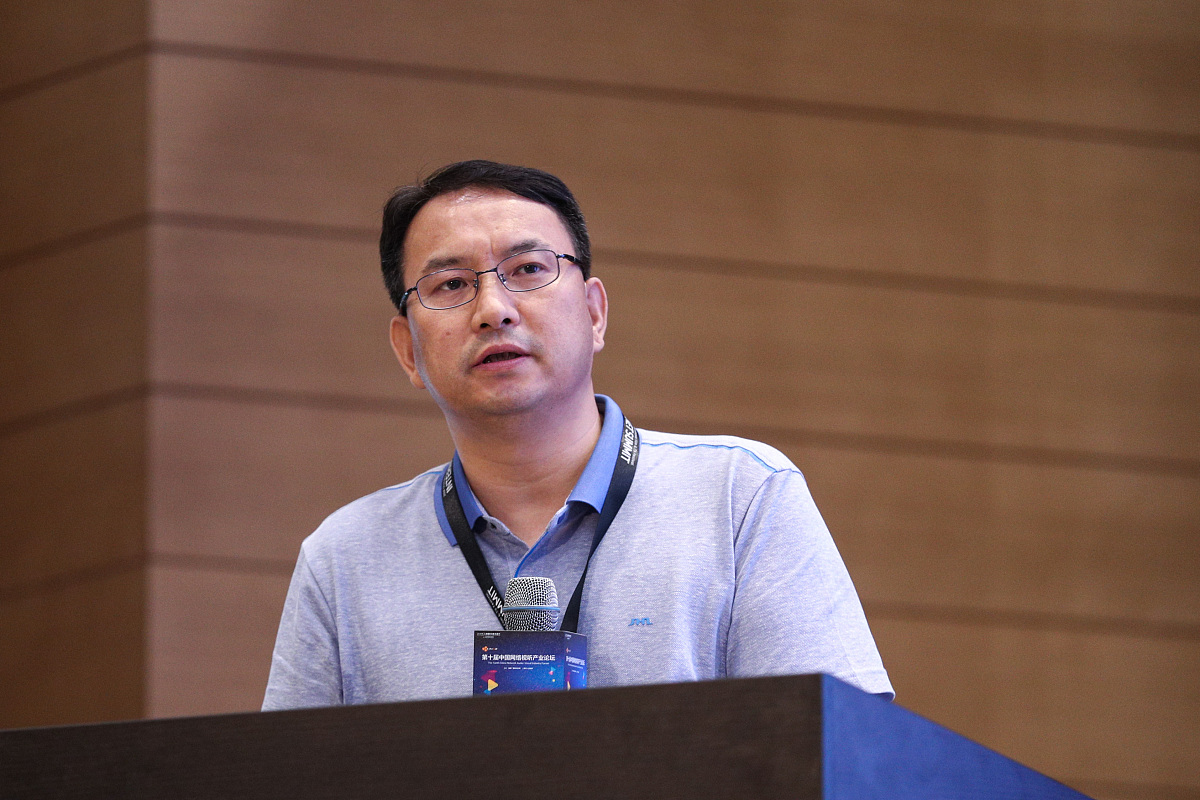 武汉理工大学现任校长是谁？