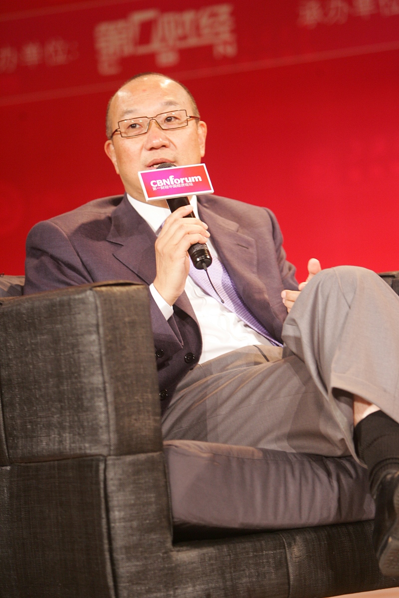 ***_***2009年4月14日,在第一财经中国经济论坛中,万通地产董事长冯仑