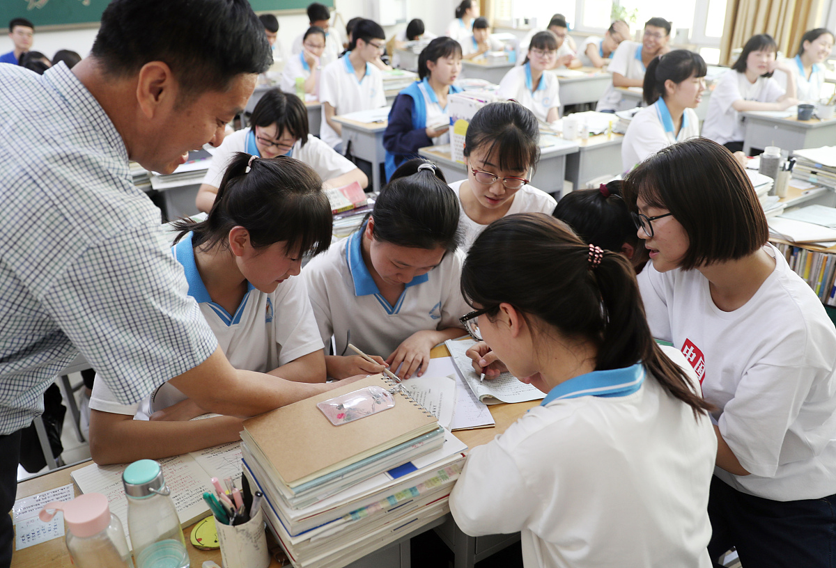 唐山初中毕业读中专学校