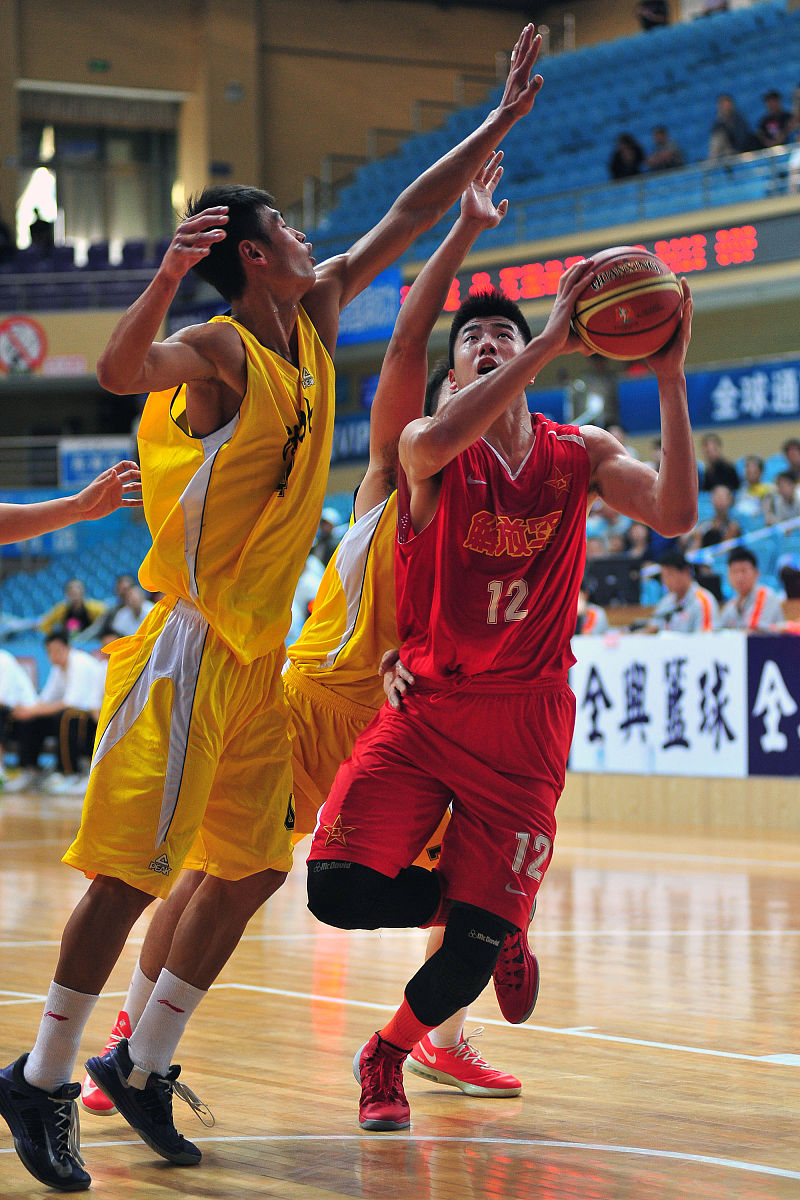 2013年9月2日,阜新,2013全运会u18男篮小组赛,湖北vs解放军.