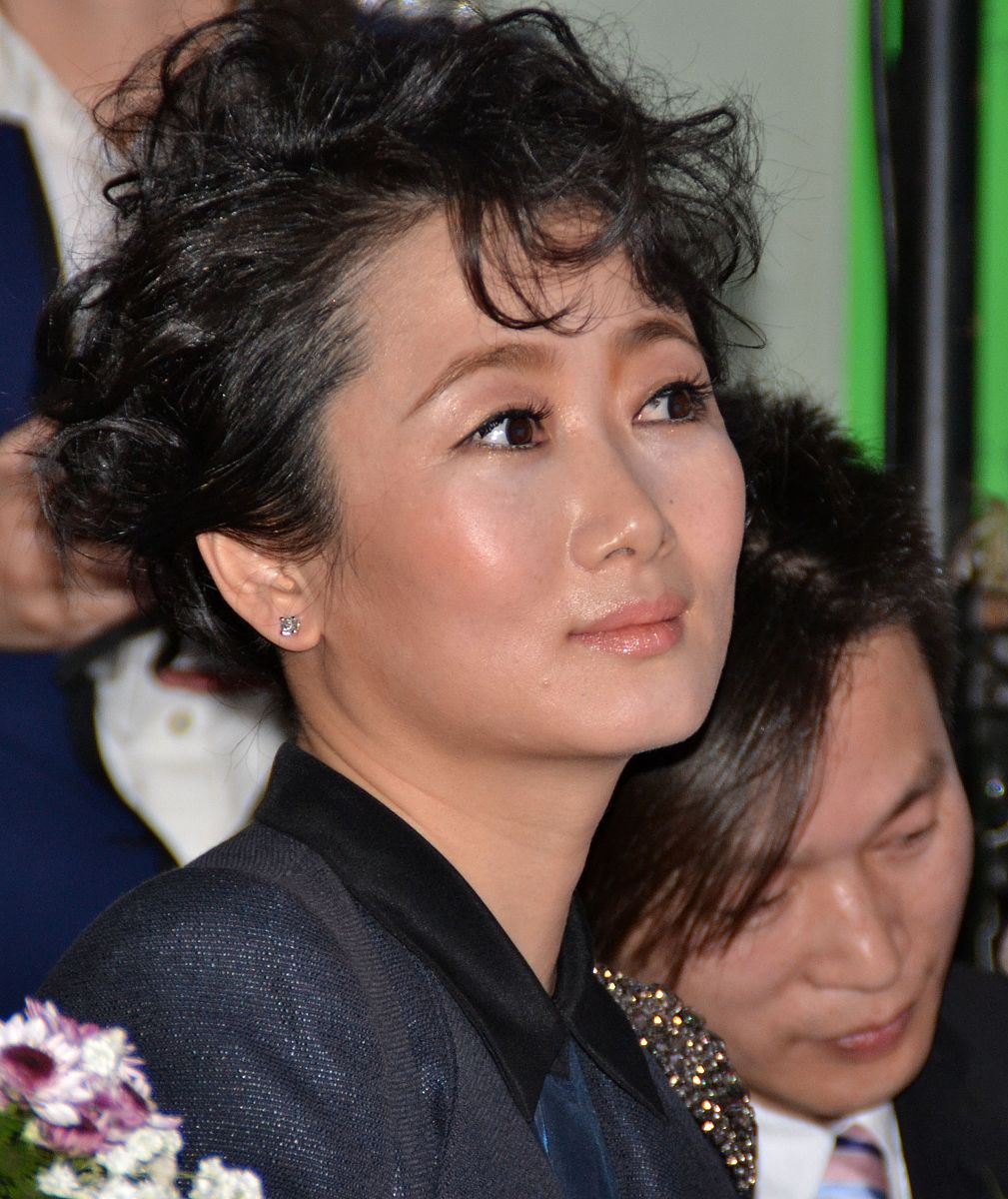 2014年03月17日,上海,淘宝聚划算中意面对面活动在黄浦江游艇上举行.*