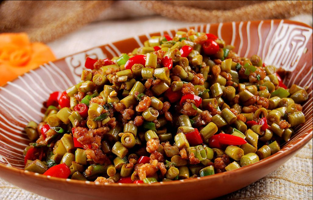 教您肉末酸豇豆家常做法,酸酸辣辣超开胃,一顿多吃两碗饭!