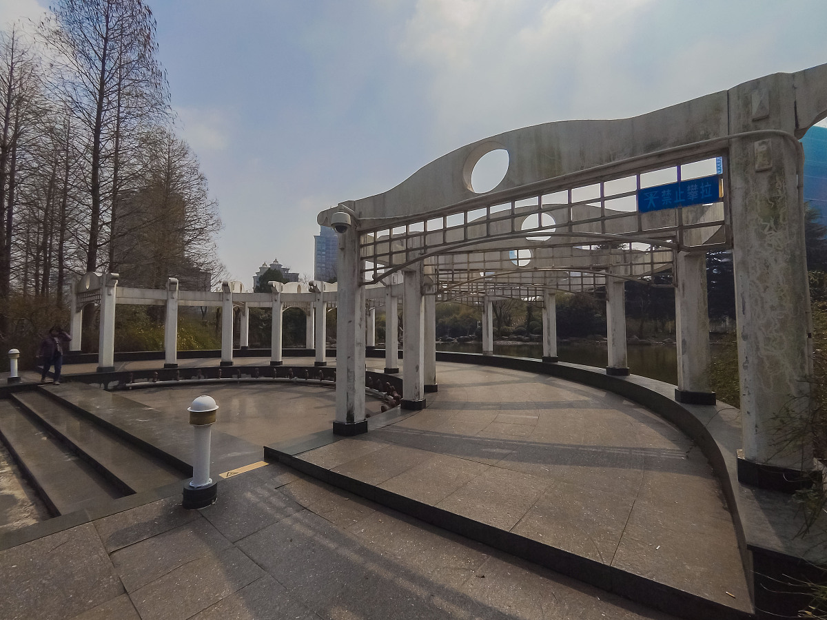 中南大学铁道园参观感想：环境优美，学风浓厚