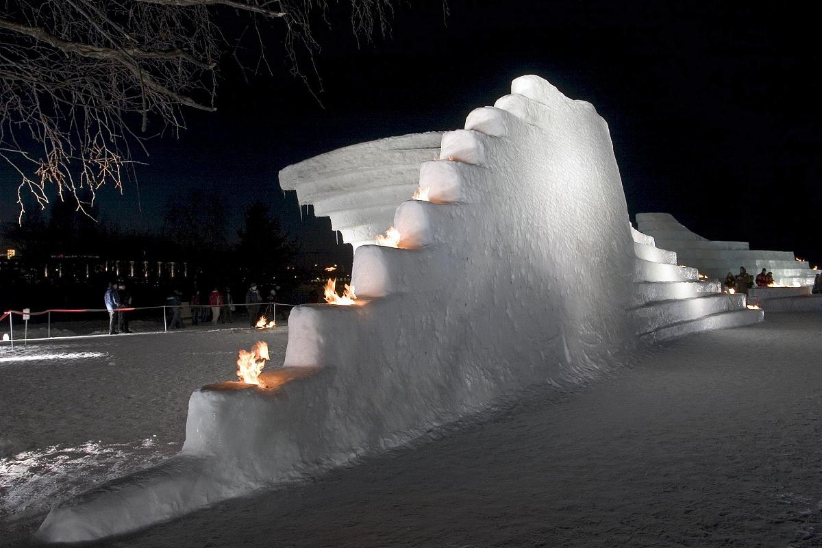 2004年3月,芬兰开米镇(kemi)和北部的若瓦涅米市(rovaniemi),当地举行