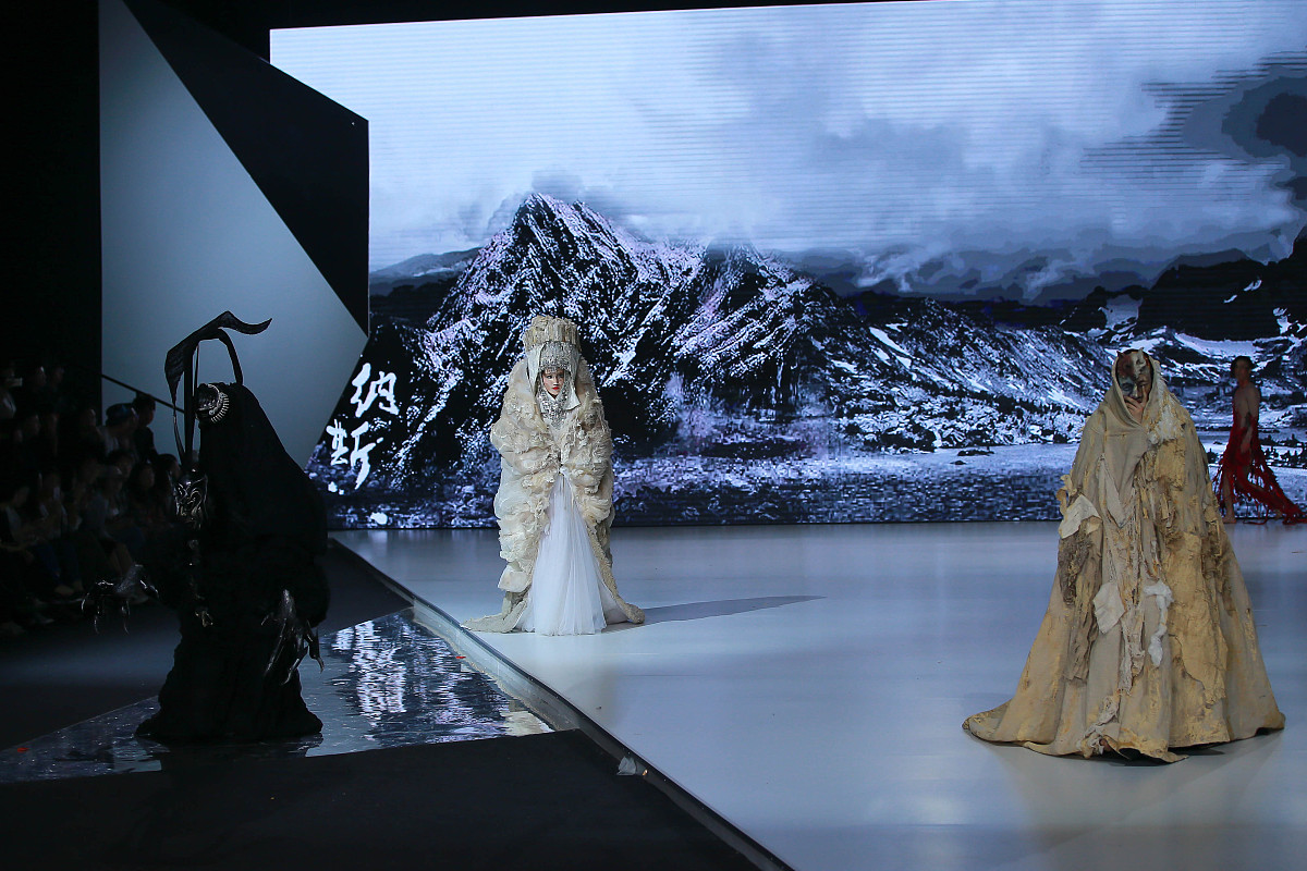 舞美设计学习指南：必备技能和知识