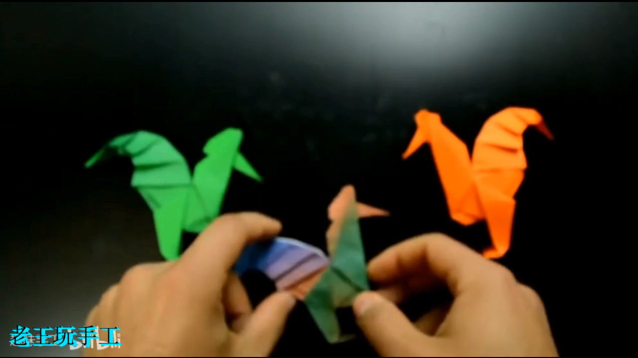 手工制作折纸大公鸡,简单好玩又好看,跟小伙伴比比谁折的好看吧