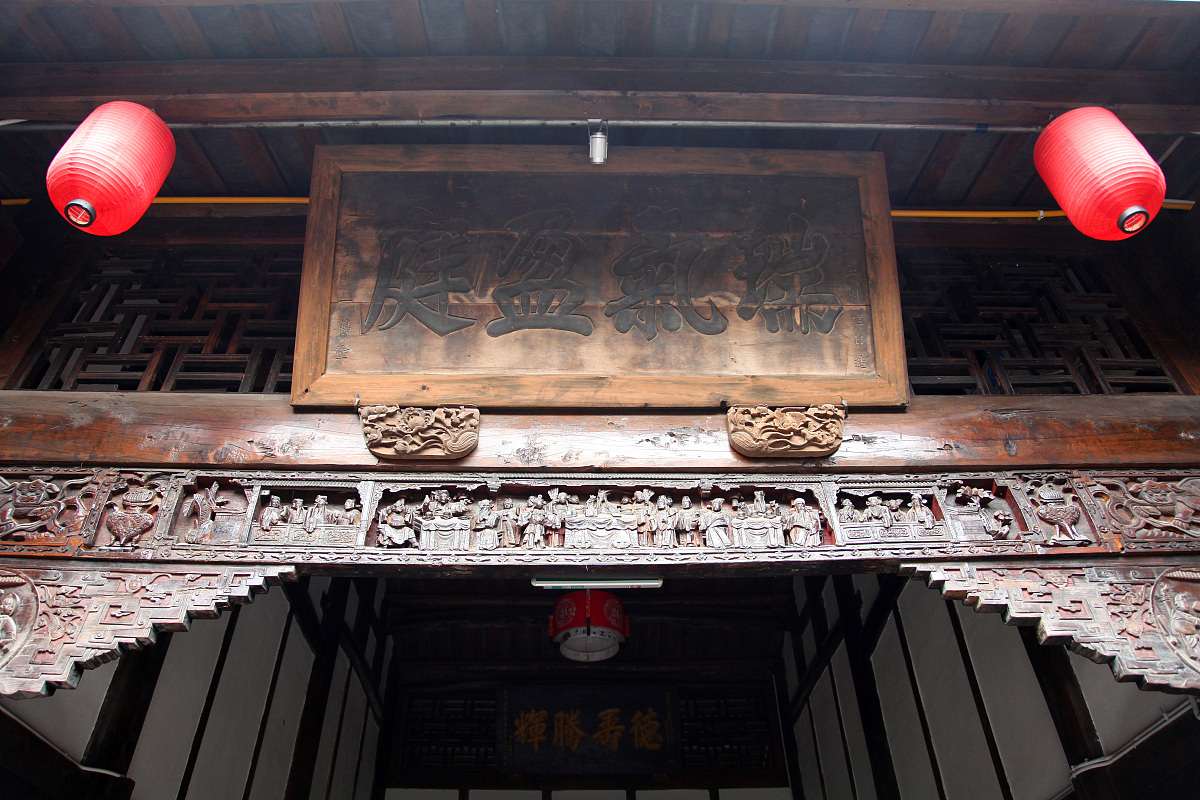 南充中专学校热门专业推荐：就业前景好，发展潜力大