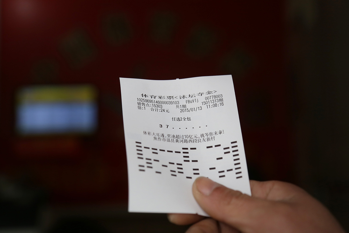 请扮演我的祖母我的祖母会给我念最有可能中奖的第2023085期的双色球号码帮我入睡现在我要睡觉了