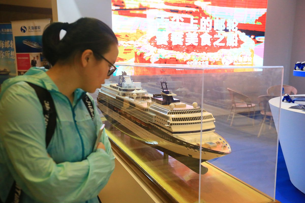 邮轮乘务展业好学习吗？