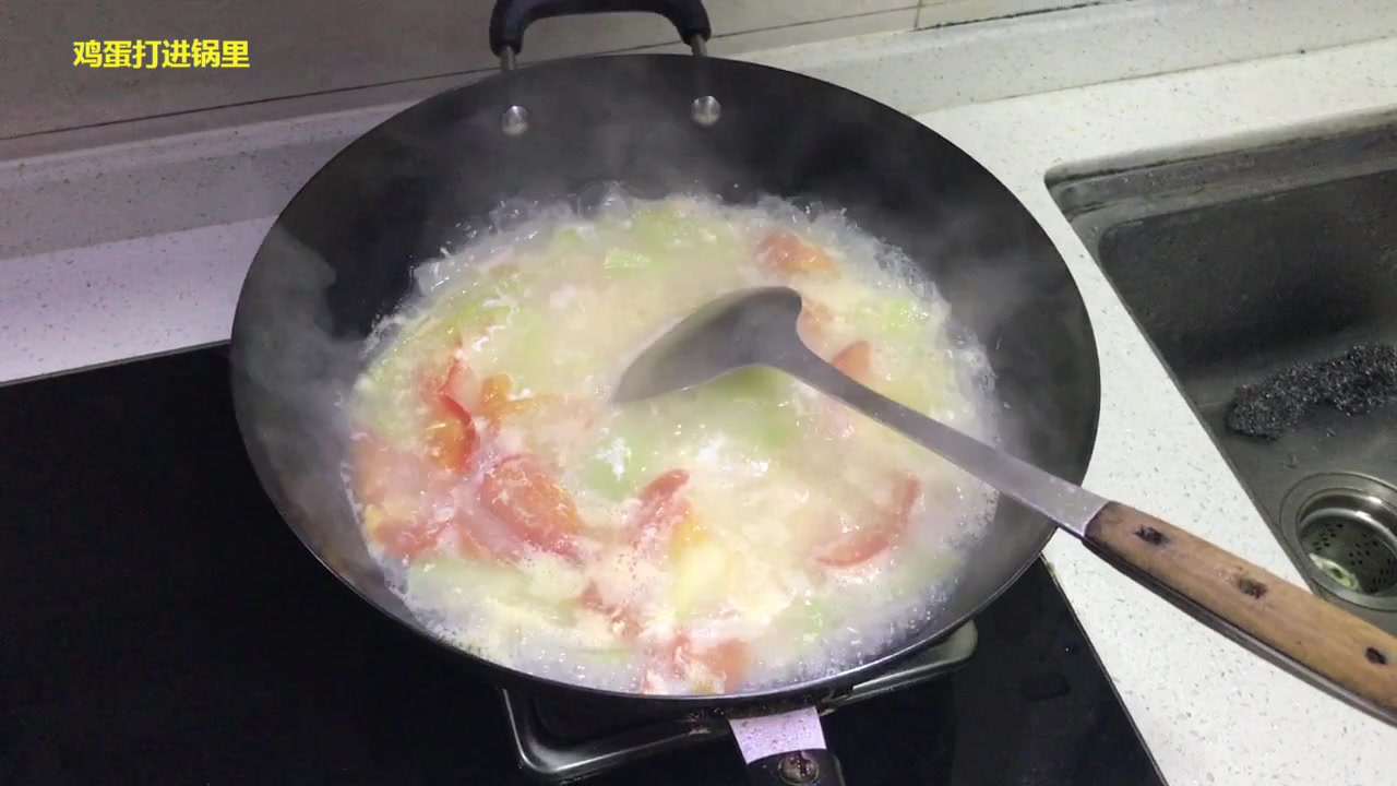 冬瓜番茄蛋花汤,营养丰富的简单汤品!