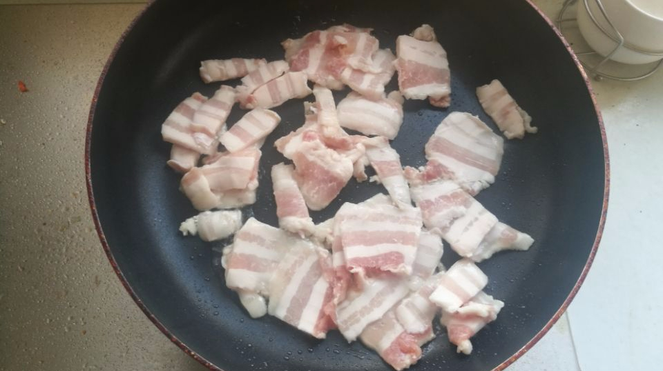别再吃酸辣白菜了,白菜这样做好吃又下饭