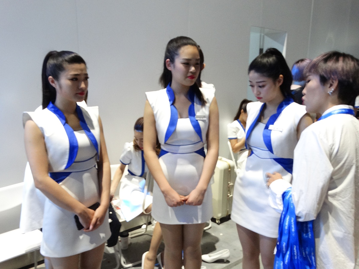 四川省女生可以读汽车营销专业大专学校吗