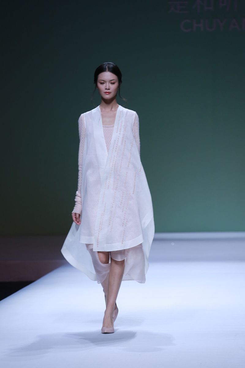 云南工艺美术学校2022年招生简章 - 中考普通中专、五年制大专