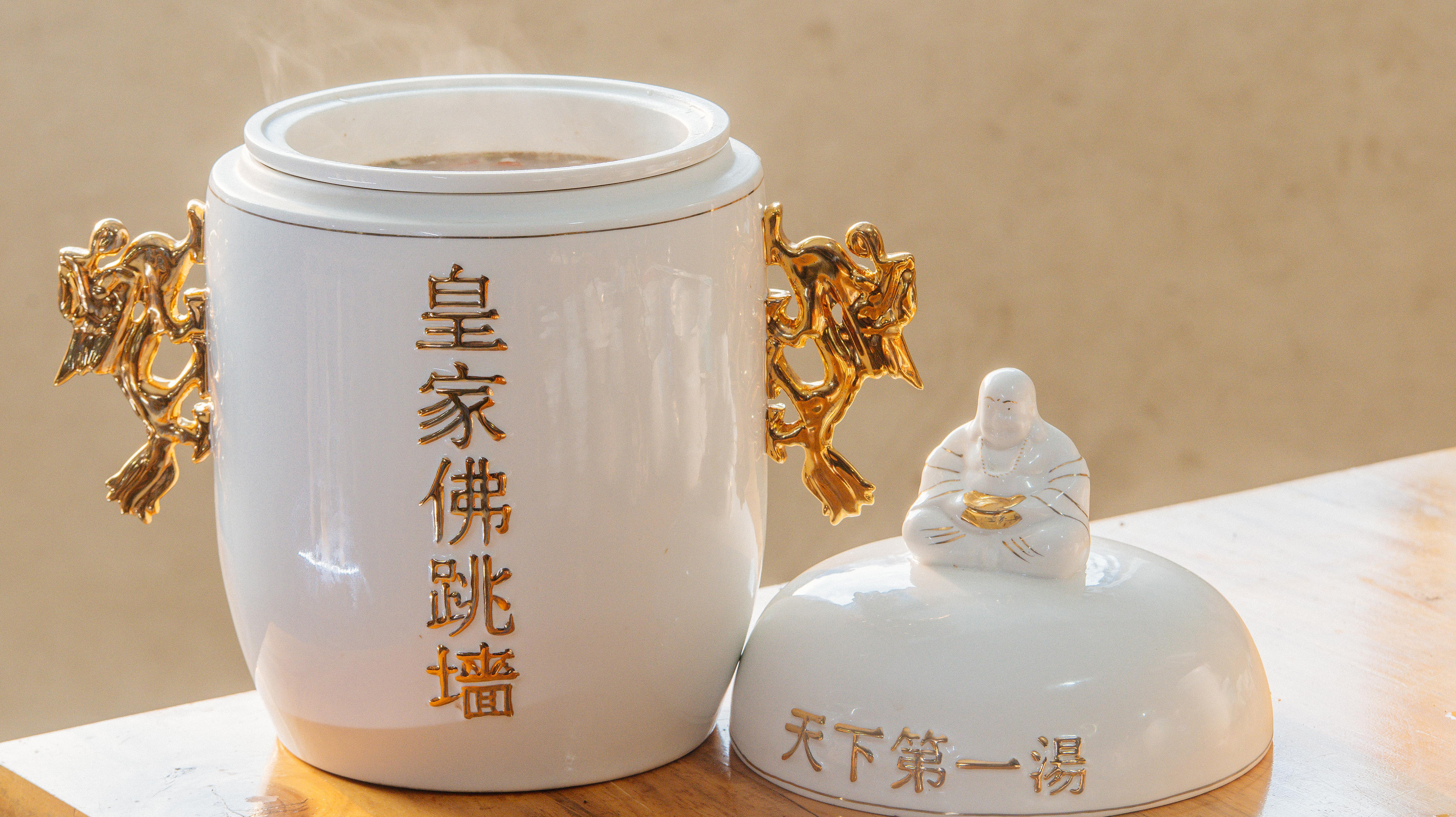 从没喝过?鹿肉佛跳墙,主厨教你做鲜美三珍鹿肉,美味还滋补