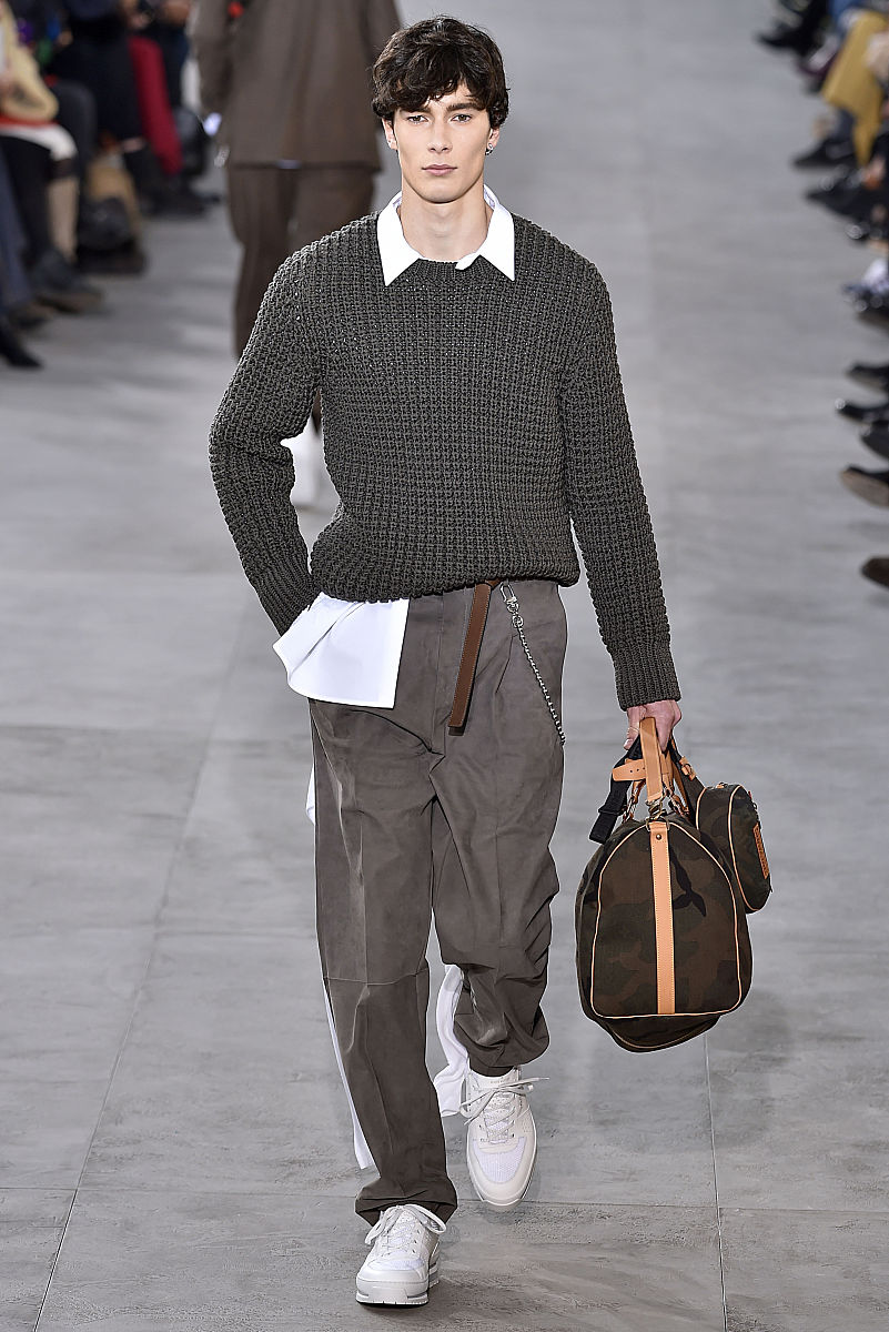 Louis Vuitton 2024 春季男装秀引爆全球：观看量破10亿，Pharrell Williams 首秀大获成功