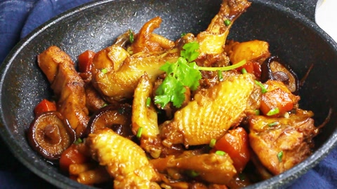 吃鸡30多年了,红烧鸡的家常做法!鸡肉嫩滑一锅不够吃,太香了