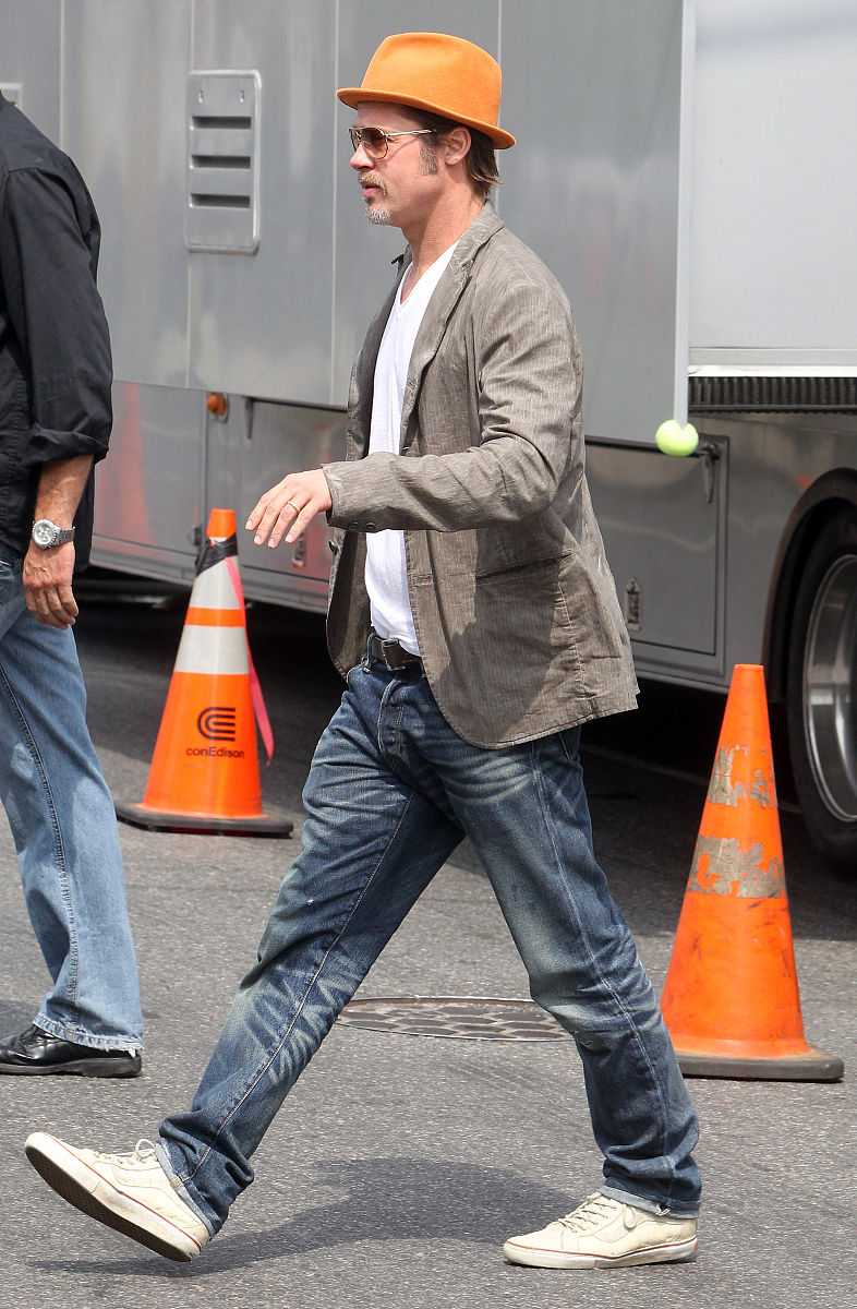 2014年9月1日讯,纽约,当地时间8月31日,明星赶拍广告.brad pitt out o