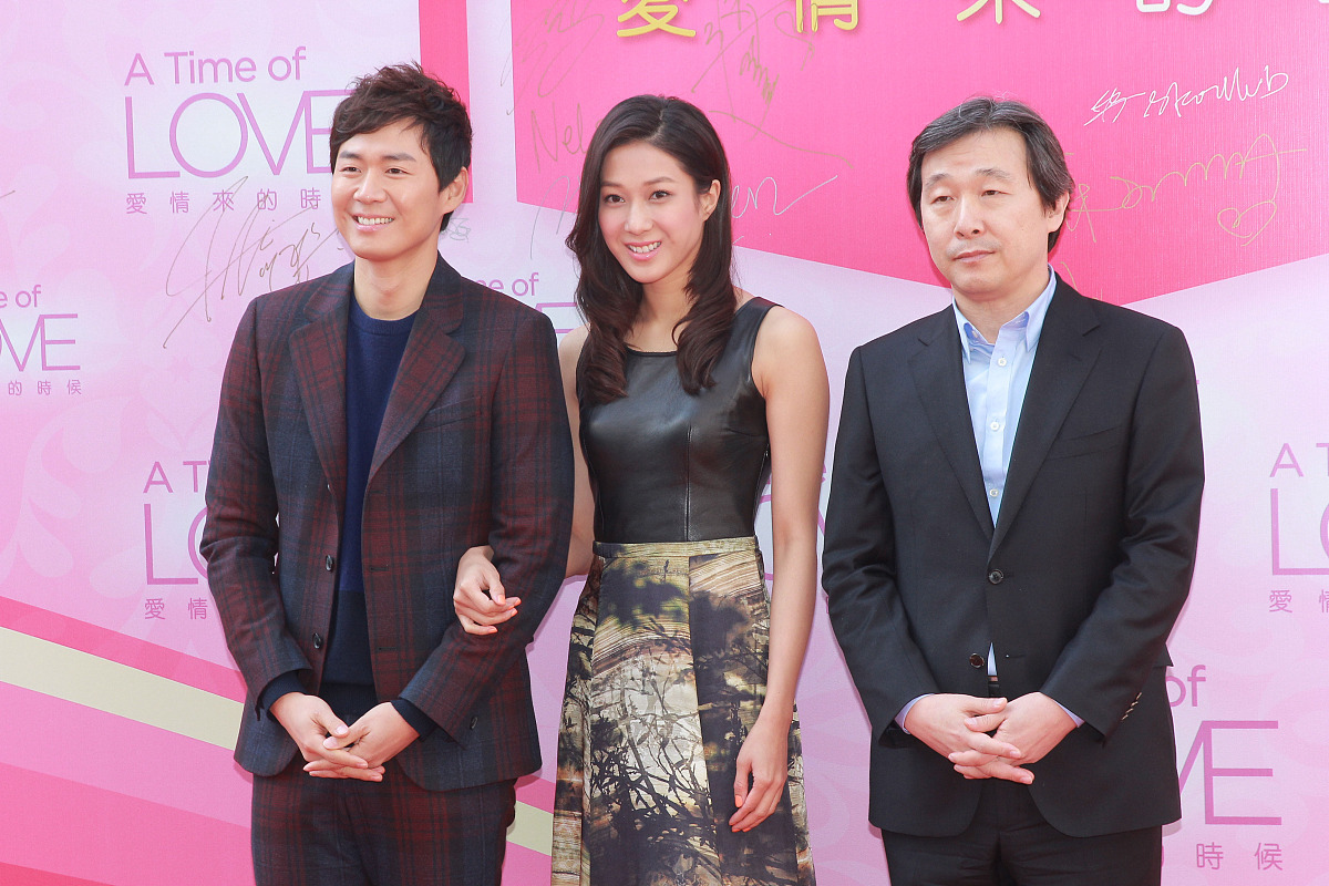 2014年1月22日,香港,跨国爱情音乐电影《爱情来的时候》举行首映礼.**