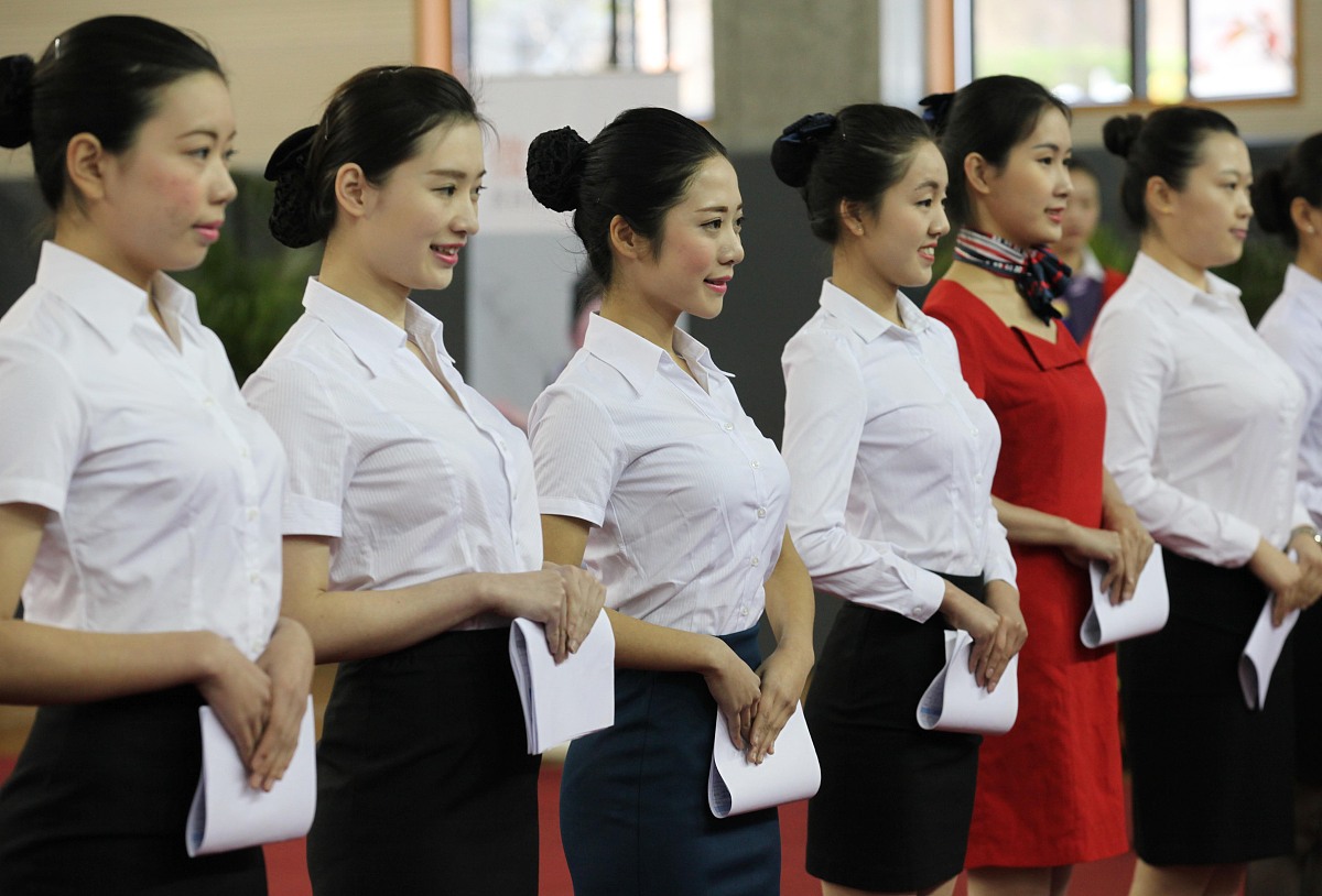 宜昌航空空乘学校2022年招生简章 - 培养高素质航空服务人才