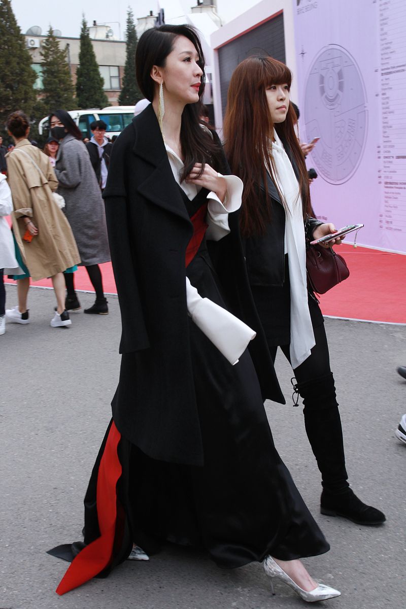 写一篇女装推广的段子