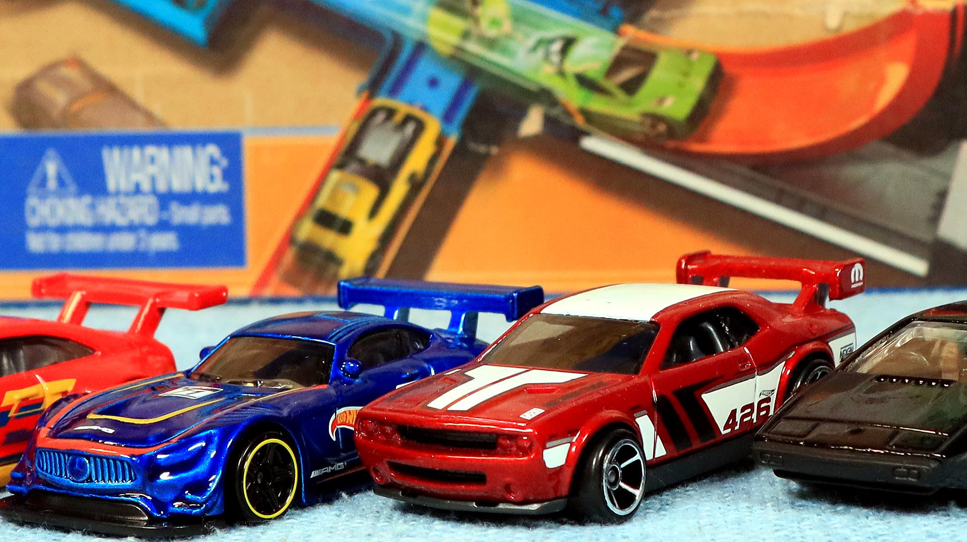 [图]5辆风火轮Hotwheels玩具车拆盒