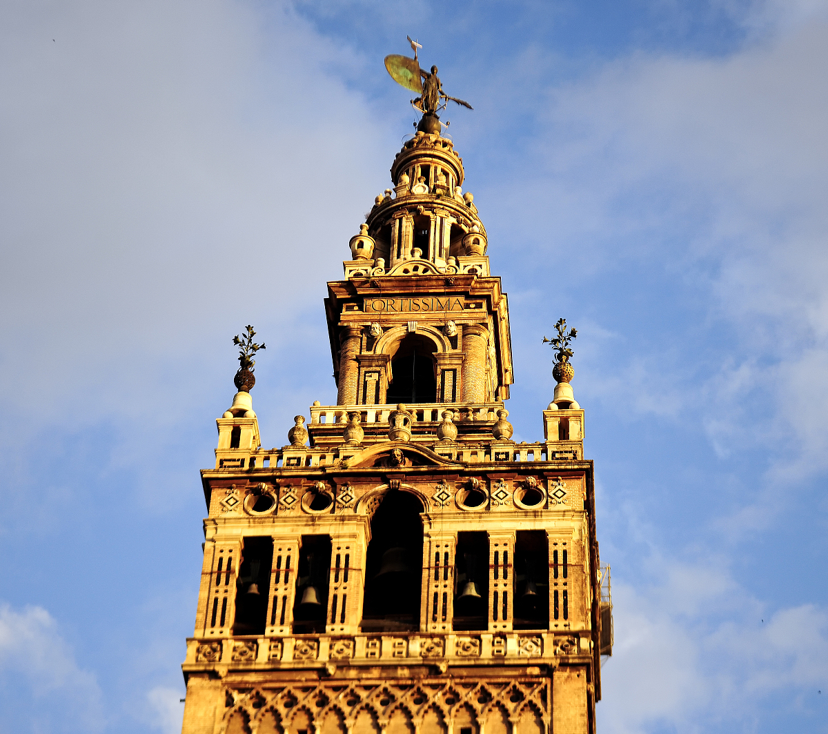 2010年06月10日,西班牙塞维利亚,西班牙语:sevilla***_***2010年06月1
