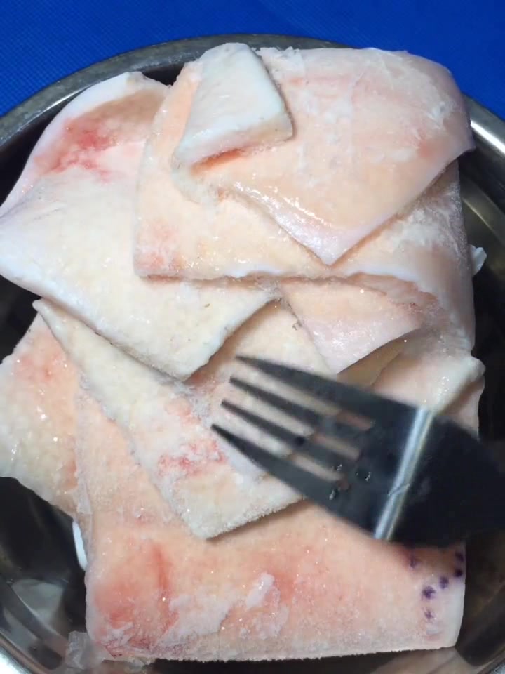 教你猪肉解冻最快的方法,再也不用担心客人等菜着急了!
