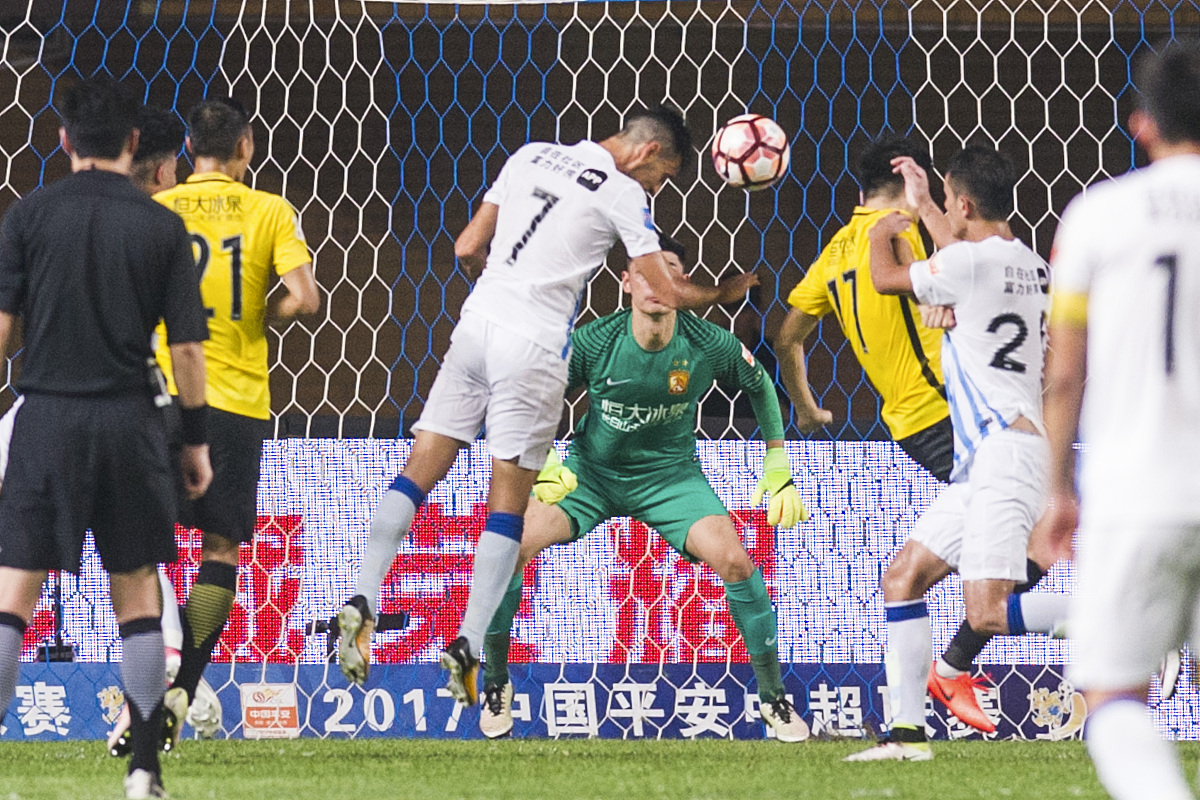 2017中超第19轮:广州富力4-2恒大淘宝 扎哈维梅开二度雷鸟两射一传