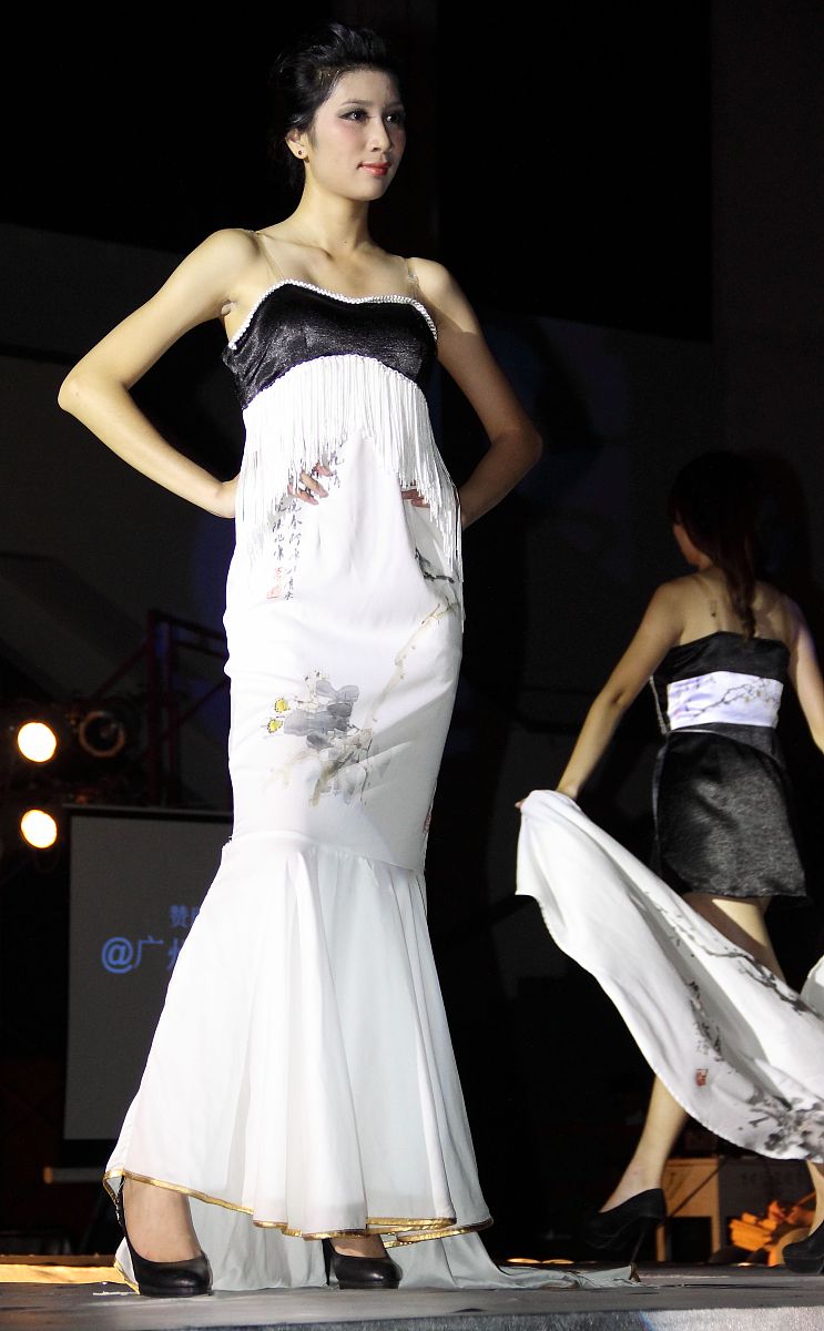 辽宁轻工职业学院服装表演专业就业前景分析