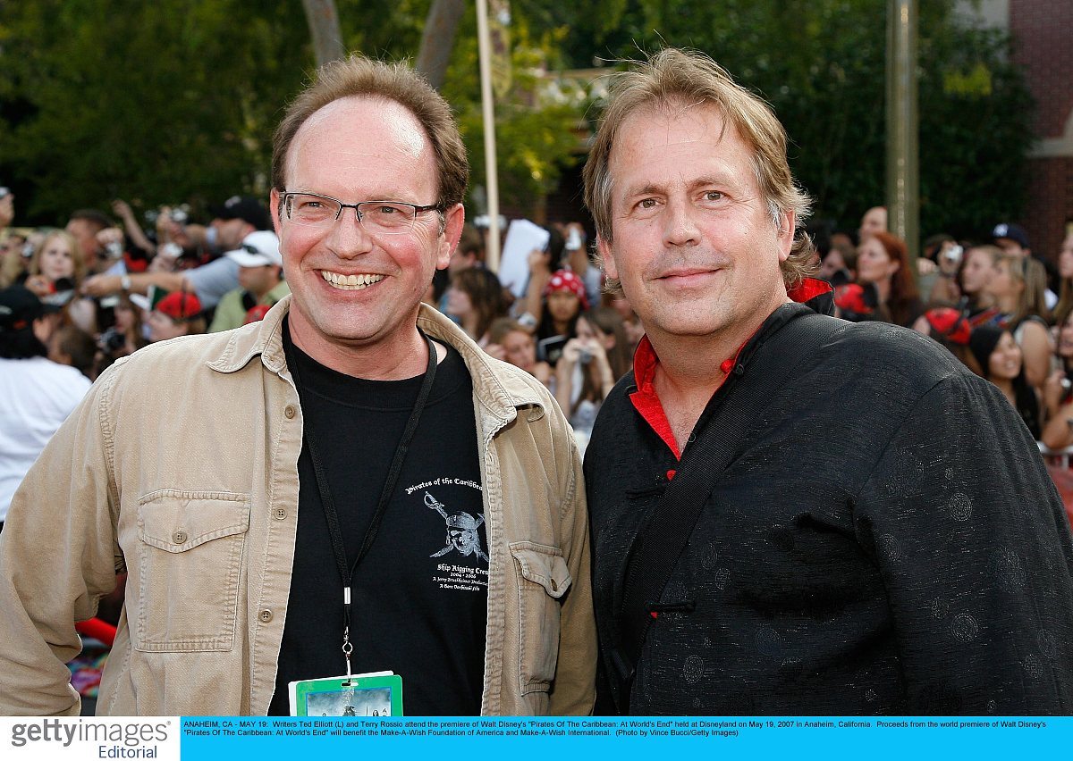 Cillian Murphy：与Florence Pugh的Oppenheimer性爱场景对剧情至关重要