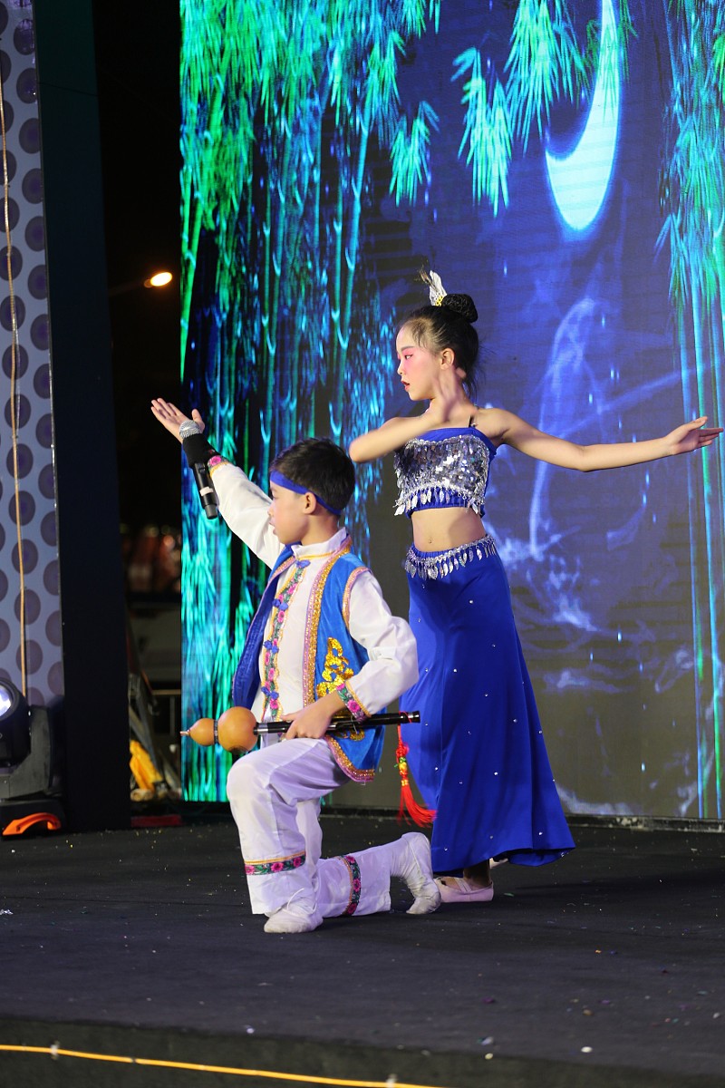 12分之9化成最简分数