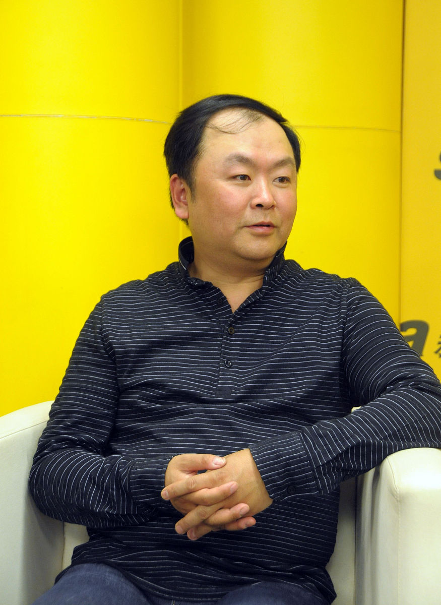 2008年5月7日,北京,新版电视剧《三国》举行演员签约仪式记者会.高希