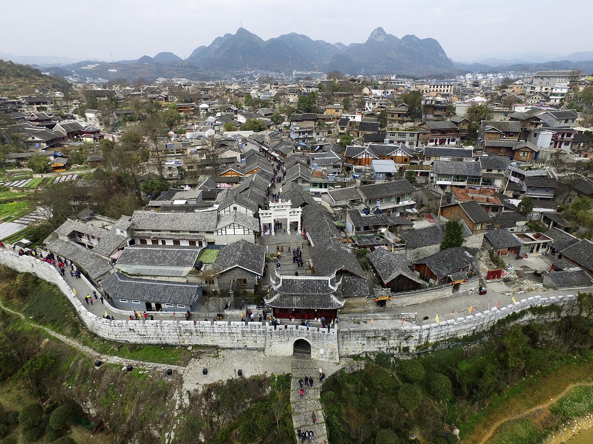贵阳旅游学校旅游服务与饭店管理怎样