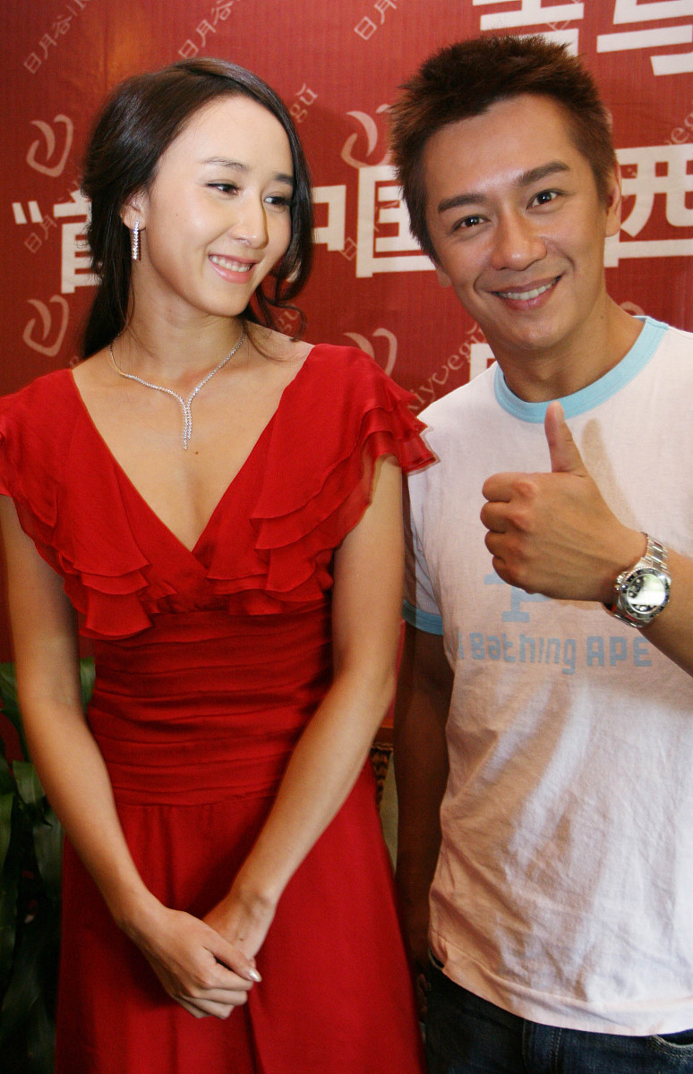 2008年9月2日,漳州,海西时尚娱乐盛典揭幕仪式.胡静,陈浩民+++_+++海