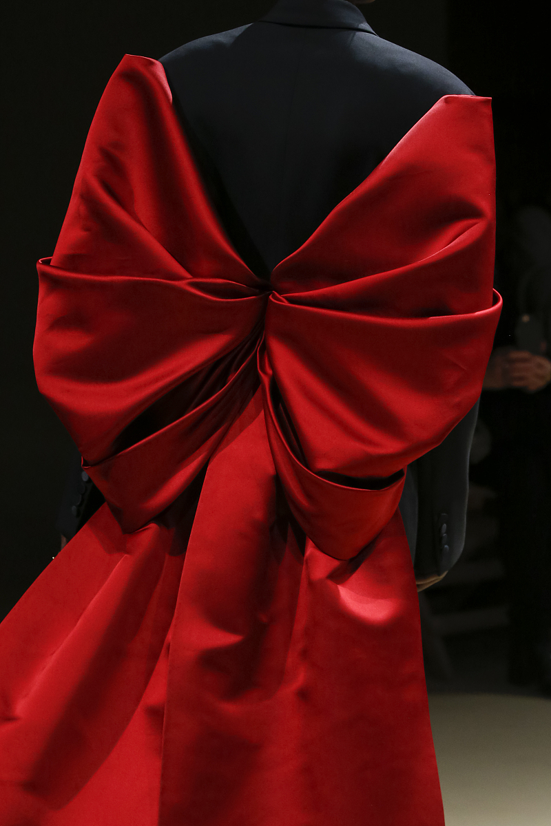2018秋冬巴黎时装周:alexander mcqueen 细节