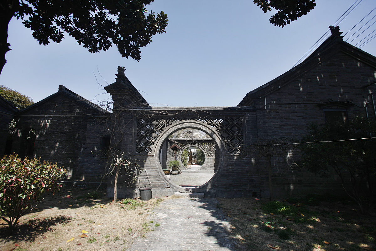 三皇五帝神圣事骗过多少无涯墨客是那首诗