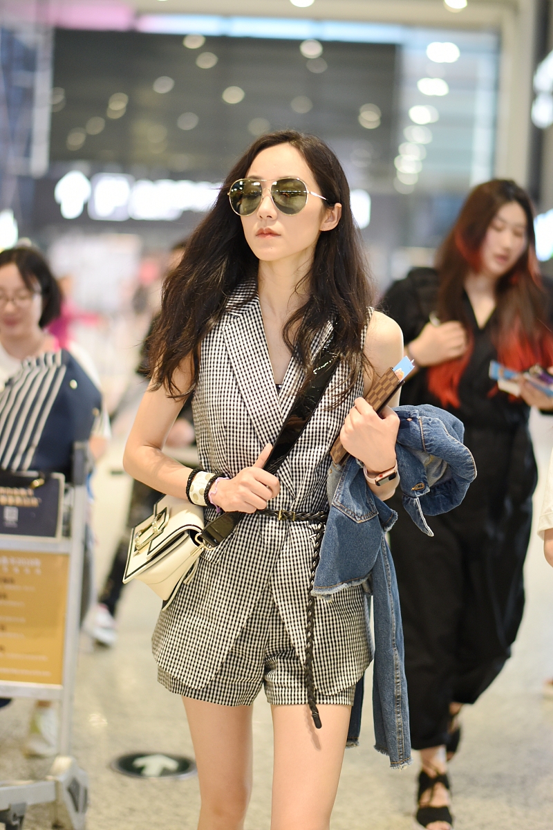 婴儿腿纹不一致正常吗？原因及应对方法