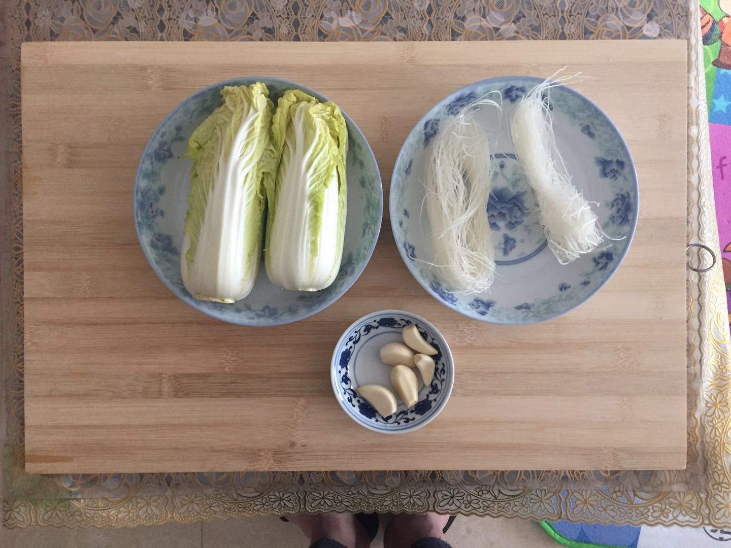 在家也能做出饭馆的味道,蒜蓉粉丝娃娃菜做法原来这么简单